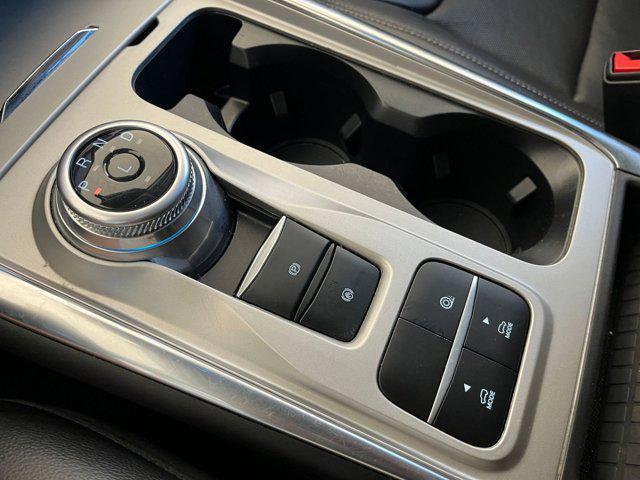 Photo of 2023 Agate Black Metallic Ford Explorer