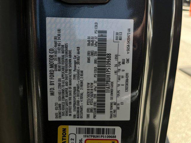 Photo of 2023 Gray Ford Mustang