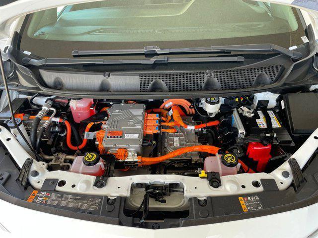 Photo of 2023 Summit White Chevrolet Bolt EV