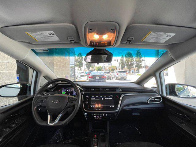 Photo of 2023 Summit White Chevrolet Bolt EV