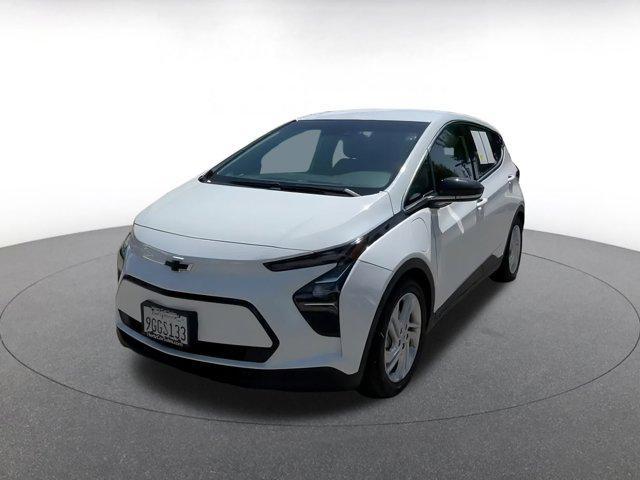 Photo of 2023 Summit White Chevrolet Bolt EV