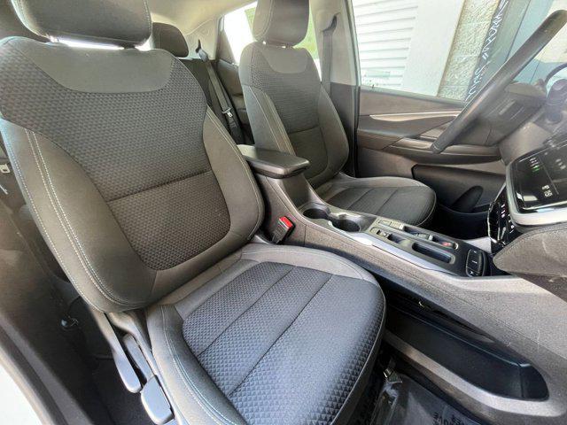 Photo of 2023 Summit White Chevrolet Bolt EV