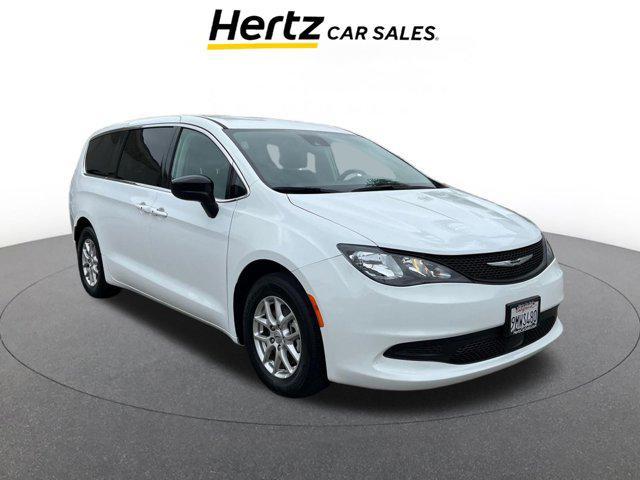 2024 Chrysler Voyager