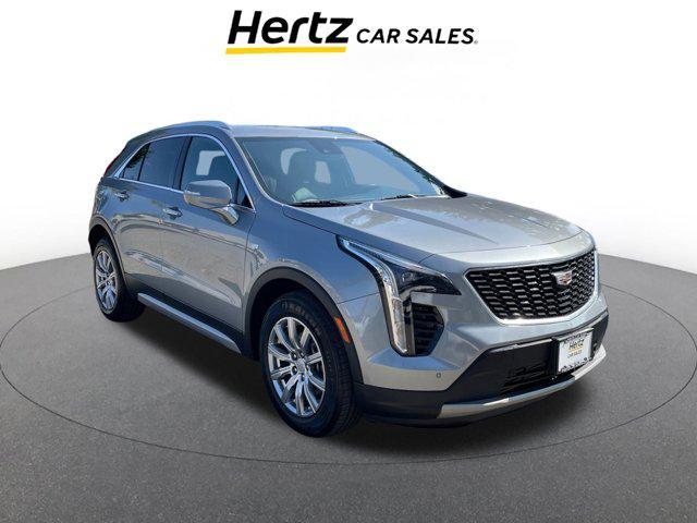 Photo of 2023 Argent Silver Metallic Cadillac XT4