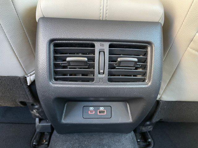 Photo of 2024 Pearl White Tricoat Nissan Altima