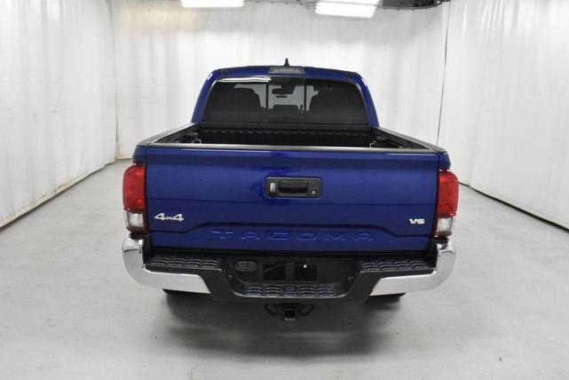 Photo of 2022 Blue Crush Metallic Toyota Tacoma