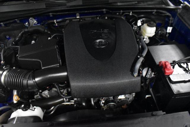 Photo of 2022 Blue Crush Metallic Toyota Tacoma
