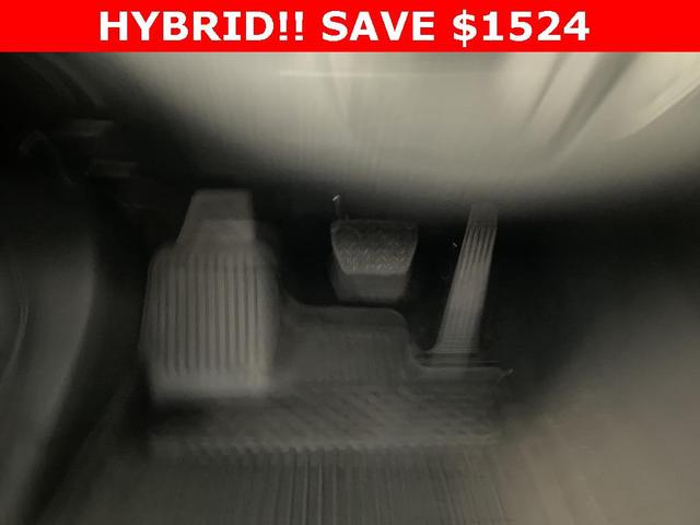 Photo of 2025 Midnight Black Metallic Toyota RAV4 Hybrid