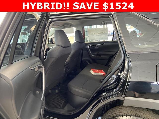 Photo of 2025 Midnight Black Metallic Toyota RAV4 Hybrid
