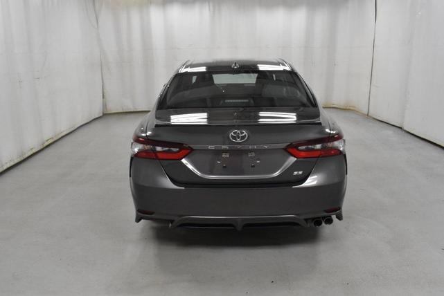 Photo of 2023 Predawn Gray Mica Toyota Camry