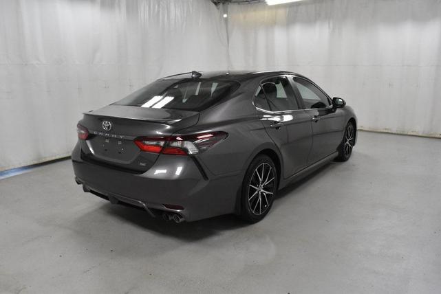 Photo of 2023 Predawn Gray Mica Toyota Camry