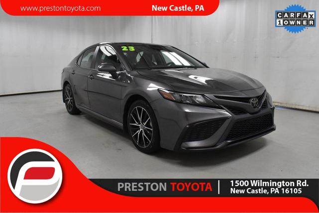 Photo of 2023 Predawn Gray Mica Toyota Camry