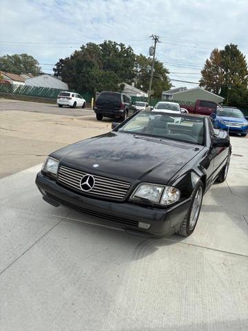 Photo of 1995 Black Mercedes-Benz SL-Class