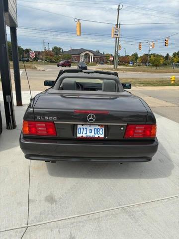 Photo of 1995 Black Mercedes-Benz SL-Class