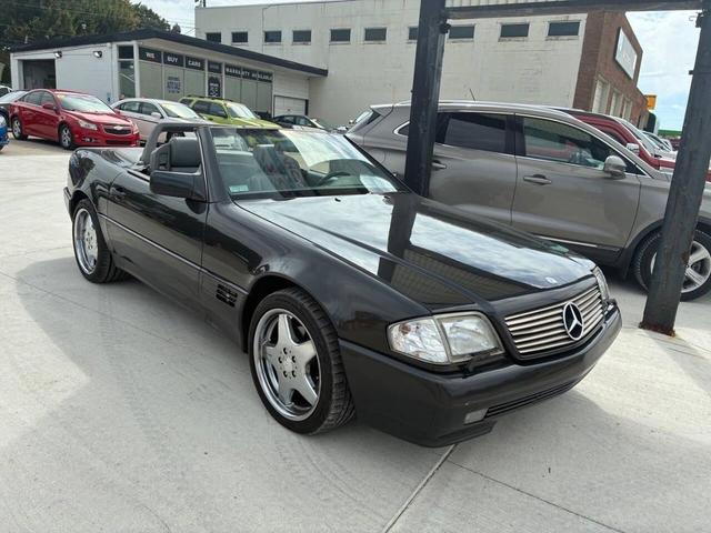 Photo of 1995 Black Mercedes-Benz SL-Class