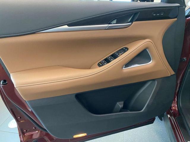 Photo of 2025 Deep Brdx INFINITI QX60