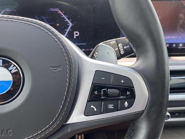 Photo of 2025 Black Sapphire Metallic BMW X5