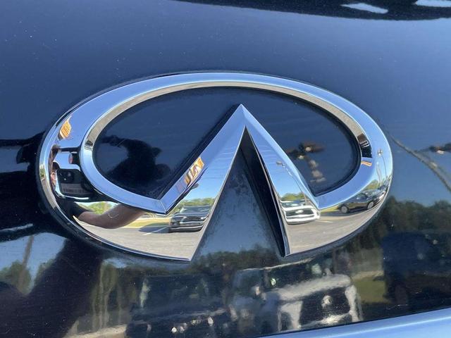 Photo of 2013 Black Obsidian INFINITI QX56