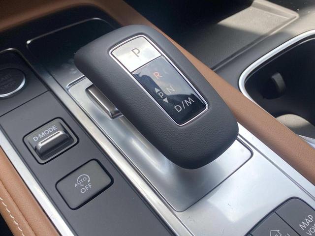 Photo of 2025 Mnbw Blue INFINITI QX60