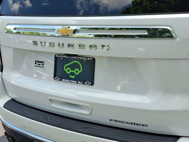 Photo of 2024 Summit White Chevrolet Suburban
