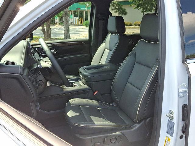 Photo of 2024 Summit White Chevrolet Suburban