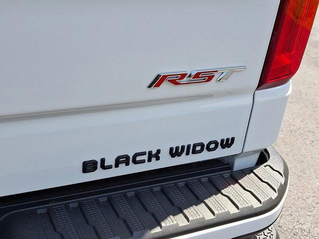 Photo of 2025 Summit White Chevrolet Silverado 1500