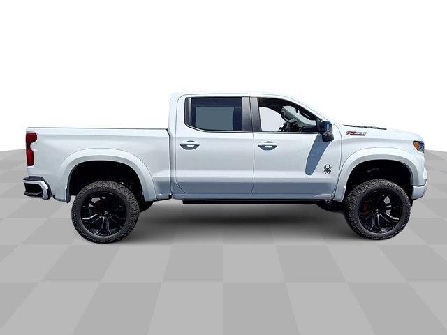 Photo of 2025 Summit White Chevrolet Silverado 1500