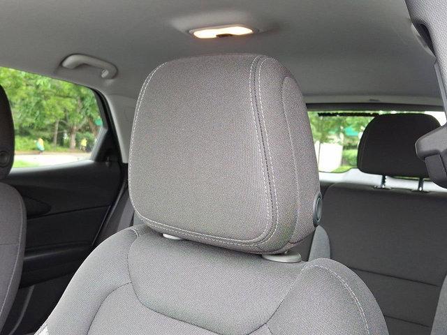 Photo of 2023 Summit White Chevrolet Trailblazer