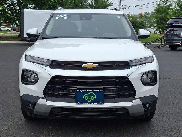 Photo of 2023 Summit White Chevrolet Trailblazer