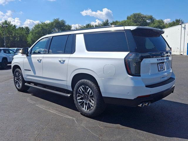 Photo of 2025 Iridescent Pearl Tricoat Chevrolet Suburban
