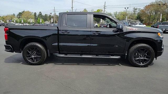 Photo of 2023 Black Chevrolet Silverado 1500