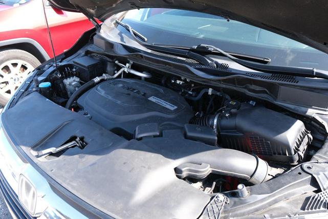 Photo of 2019 Crystal Black Pearl Honda Odyssey
