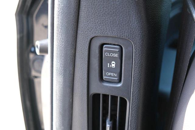 Photo of 2019 Crystal Black Pearl Honda Odyssey