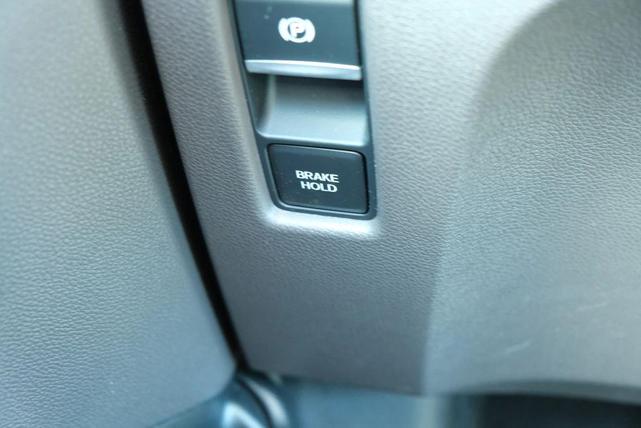 Photo of 2019 Crystal Black Pearl Honda Odyssey
