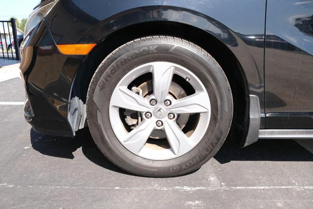 Photo of 2019 Crystal Black Pearl Honda Odyssey