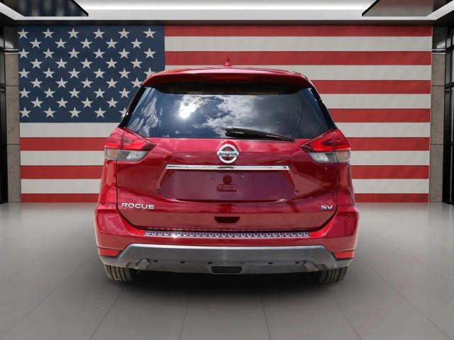 Photo of 2017 Palatial Ruby Nissan Rogue