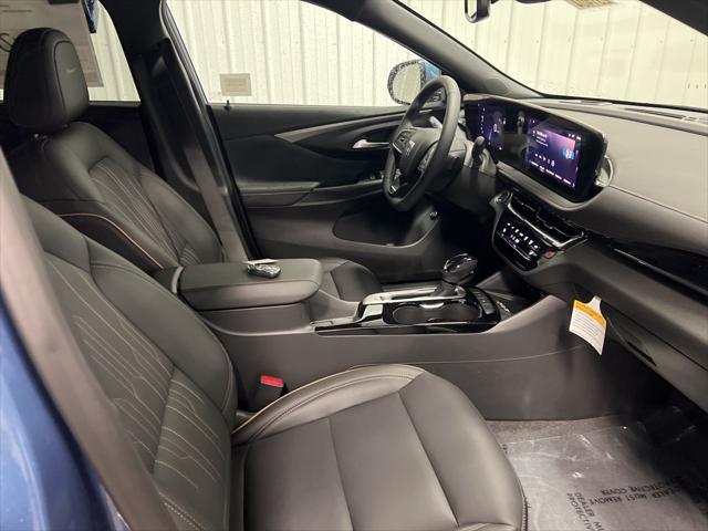 Photo of 2025 Ocean Blue Metallic Buick Envista