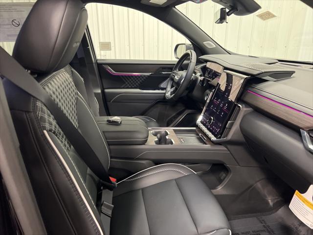Photo of 2025 Ebony Twilight Metallic GMC Acadia