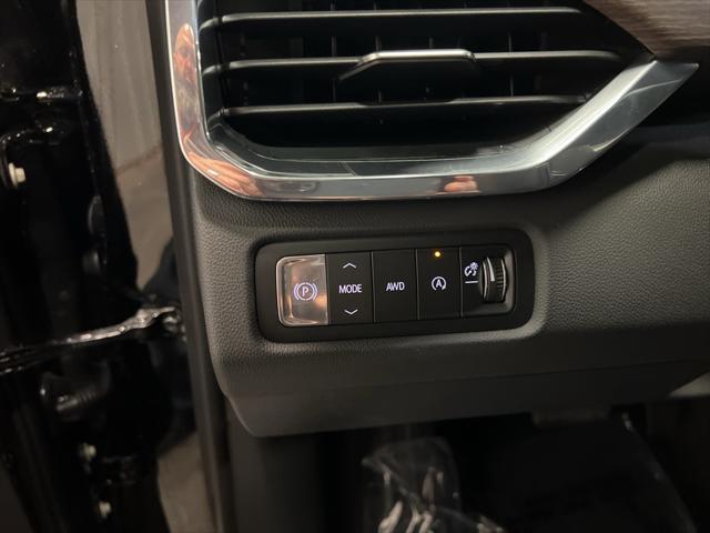 Photo of 2025 Ebony Twilight Metallic GMC Acadia