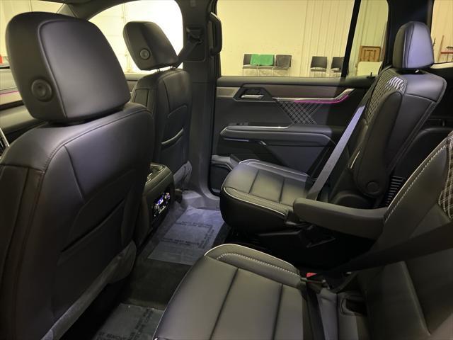 Photo of 2025 Ebony Twilight Metallic GMC Acadia