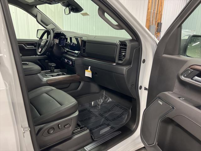 Photo of 2025 Summit White GMC Sierra 1500