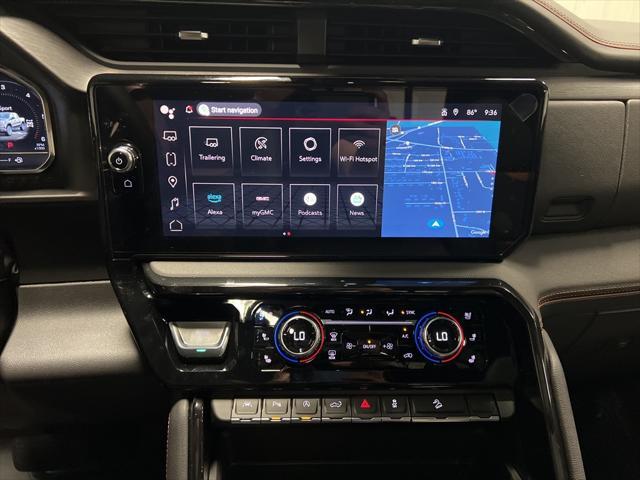 Photo of 2025 SUMMIT  WHITE GMC Sierra 1500
