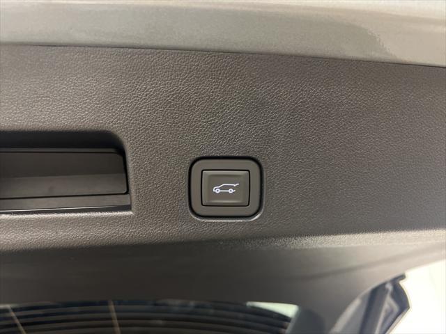Photo of 2025 Moonstone Gray Metallic Buick Enclave