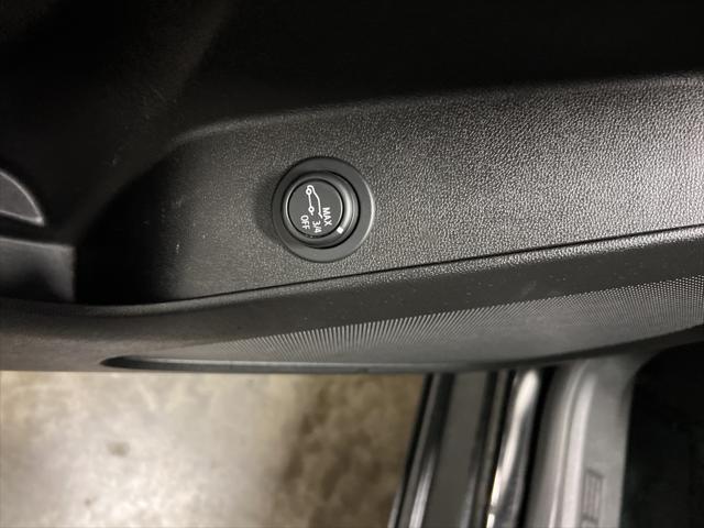 Photo of 2019 Mosaic Black Metallic Chevrolet Equinox