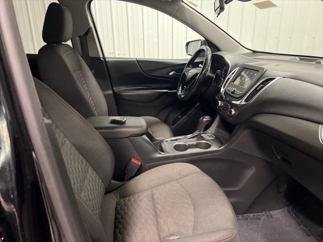 Photo of 2019 Mosaic Black Metallic Chevrolet Equinox