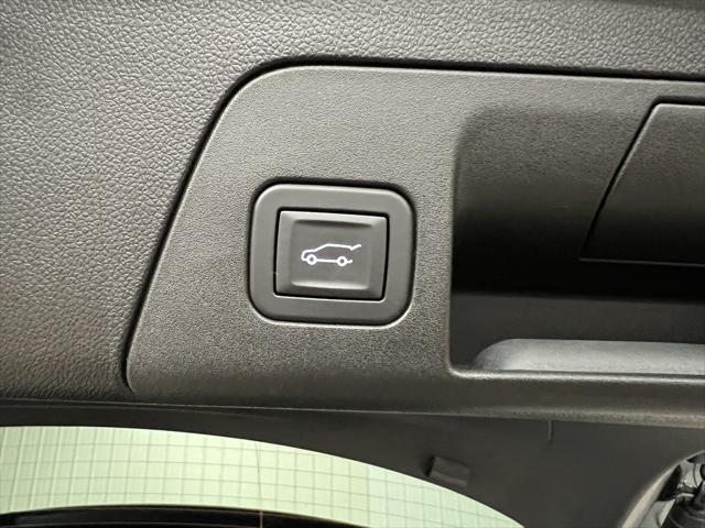 Photo of 2025 Moonstone Gray Metallic Buick Envision
