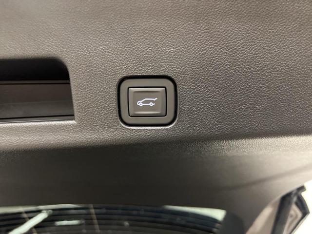 Photo of 2026 stone metallic Buick Enclave