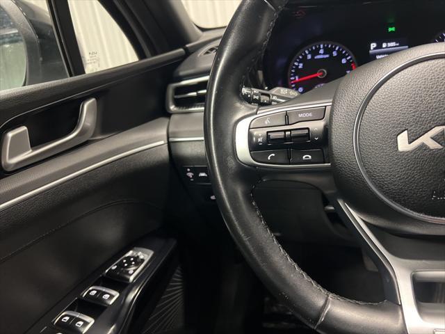 Photo of 2022 Wolf Gray Kia K5