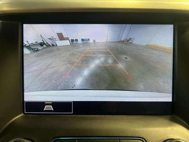 Photo of 2023 Summit White GMC Acadia