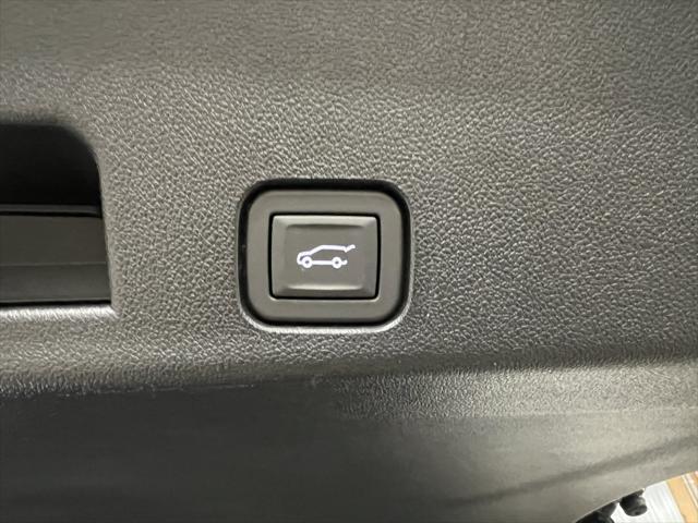 Photo of 2025 Downpour Metallic GMC Acadia